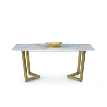 Table Camare