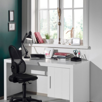 Erik bureau