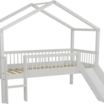Forrest lit cabane avec toboggan